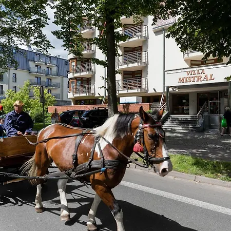 Lejlighed Mistral Z Parkingiem Blisko Plazy By Renters